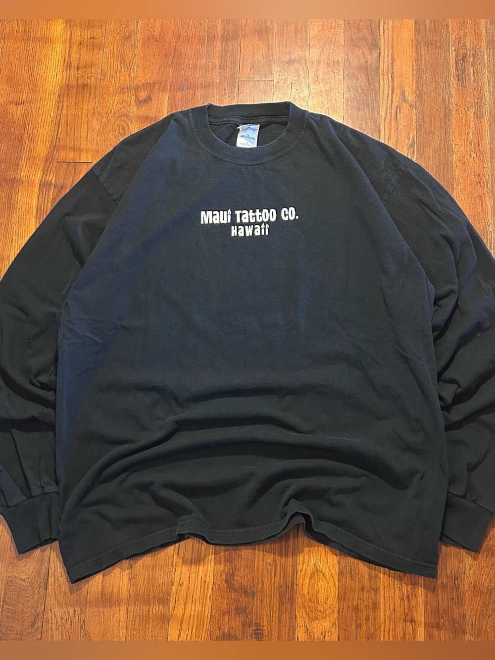 Vintage Y2K Maui Tattoo Company Hawaii Tribal Tiki Art Black Longsleeve Shirt L